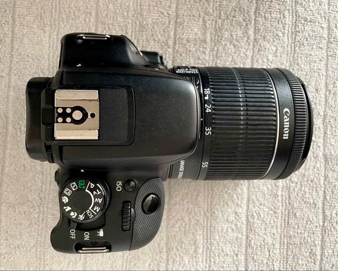 ほぼ未使用CanonキヤノンEOS Kiss X7元箱、取説付