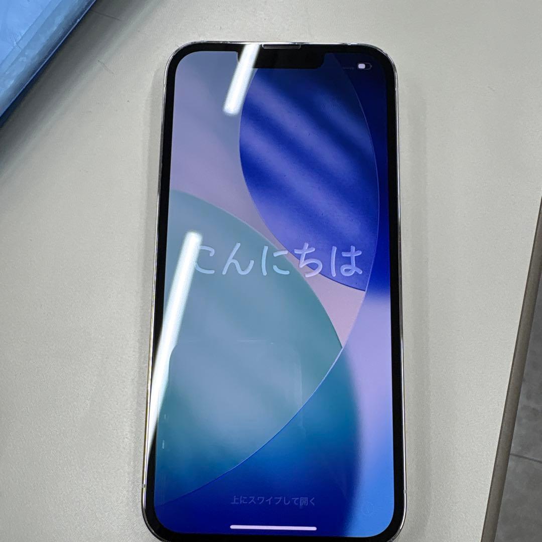 Apple iPhone 13 Pro シルバー 本体　カメラ割れあり　急ぎ