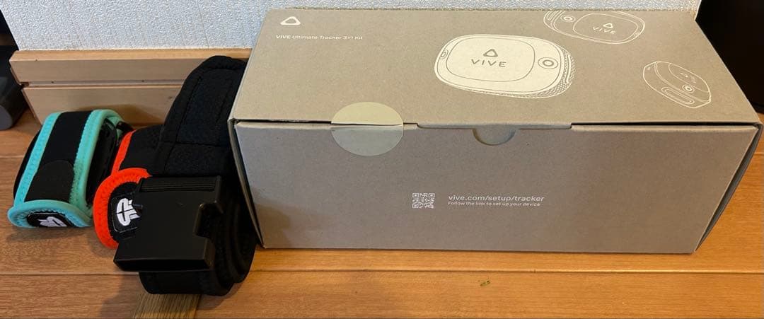 VIVE ultimate Tracker 3個＋装着ストラップ3セット
