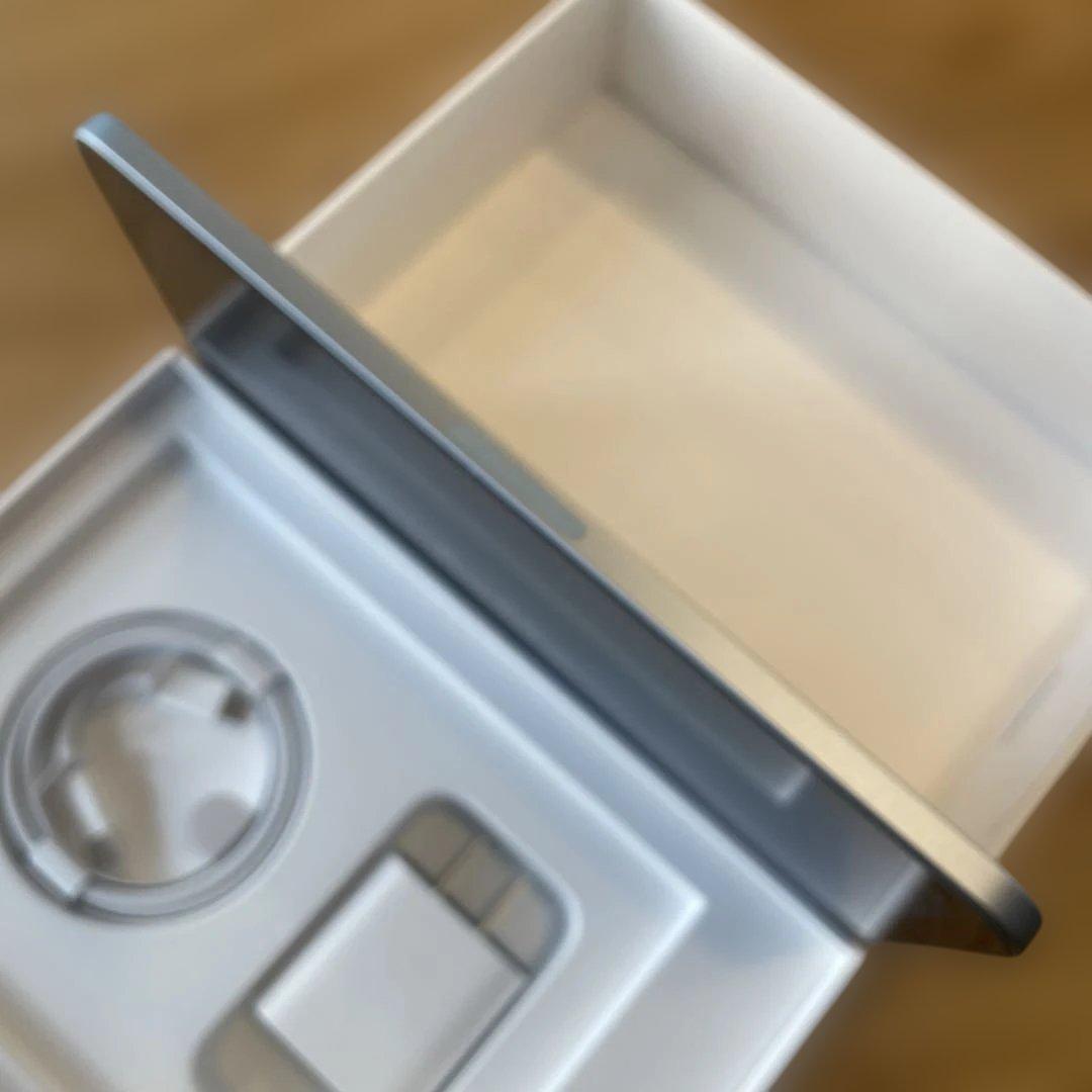 iPad mini A17 Pro wifi 第7世代保証残りバッテリー100%