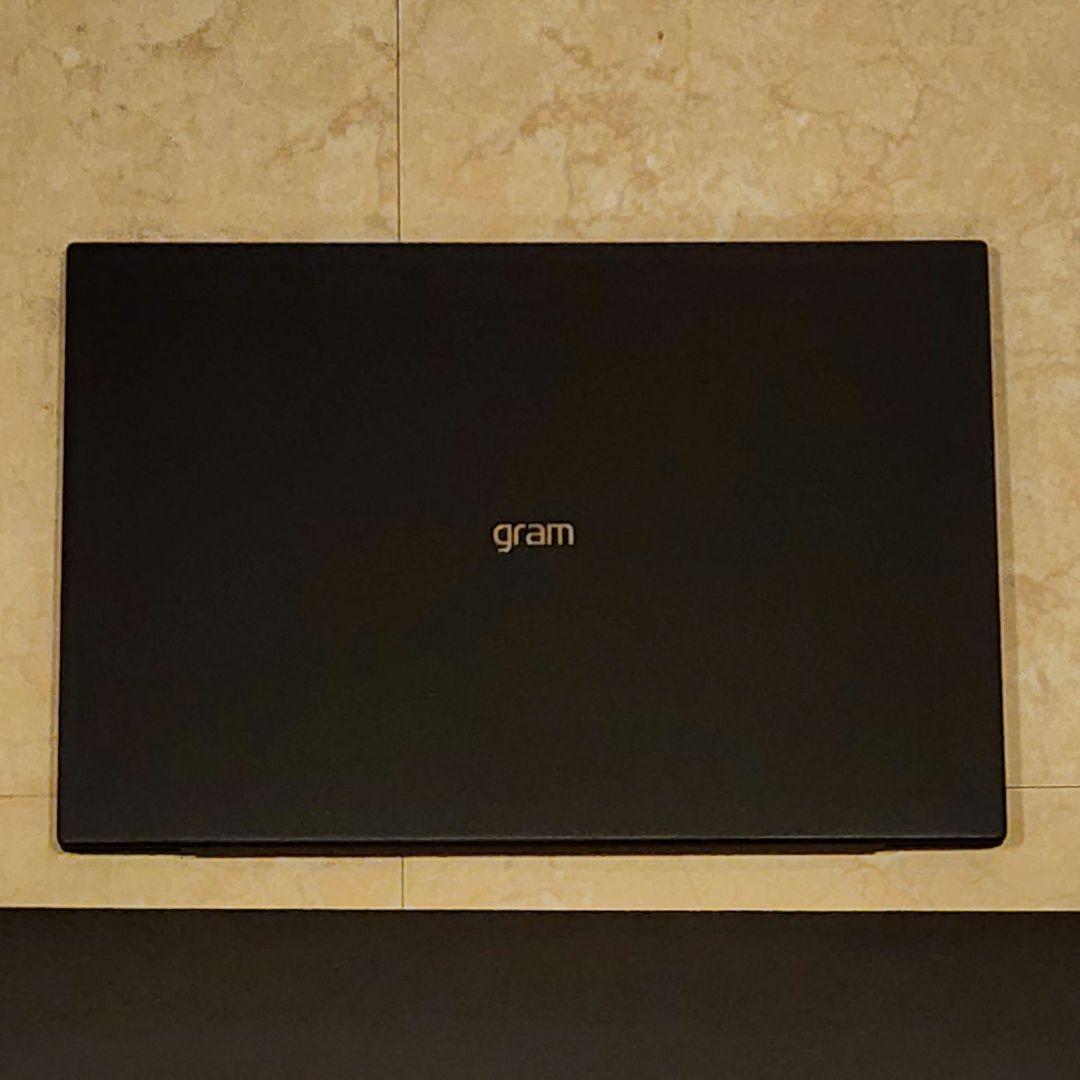 LG gram 16インチ軽量1160g i7 16Z90P-KA75J