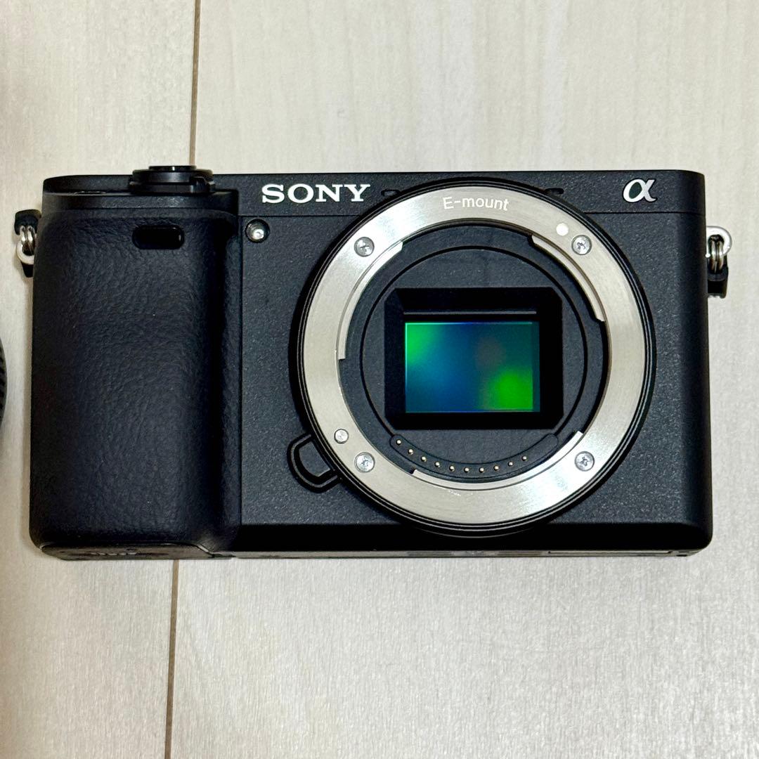 未使用に近い　SONY α6400 ILCE-6400 ボディ