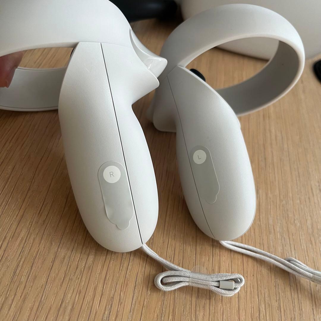 数回使用のみ　 QUEST 2 128GB メタクエスト2