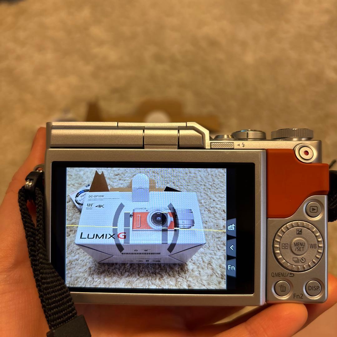 LumixGF10【ブラウン】レンズカバーのおまけ付き