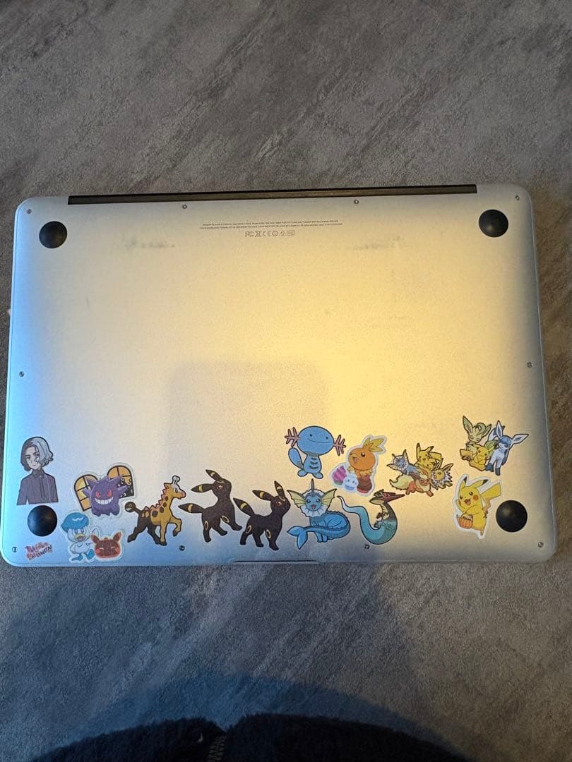 MacBook本体 MacBookAir (13-inch, Early 2014)