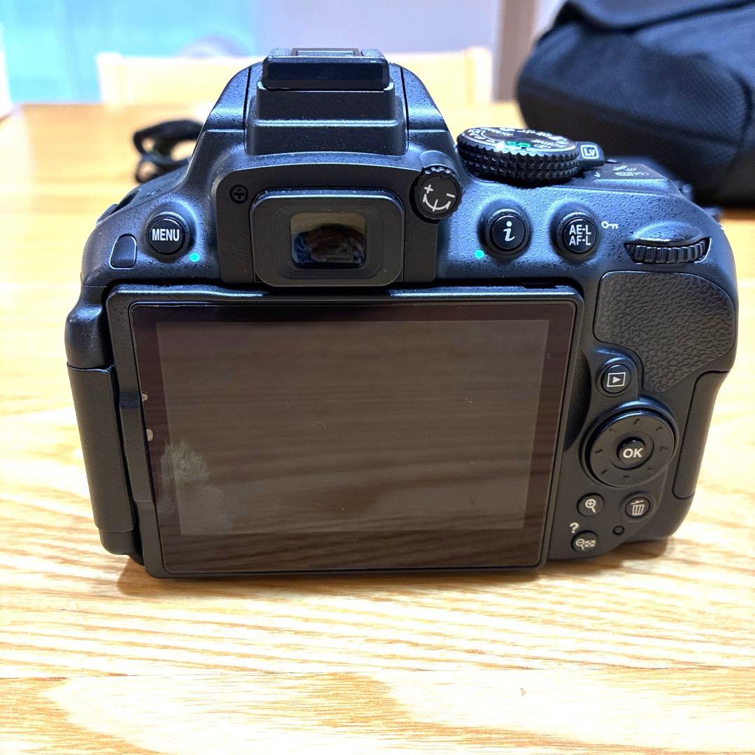 ニコン　D5300 AF-P 18-55 VR キット　一眼レフカメラ
