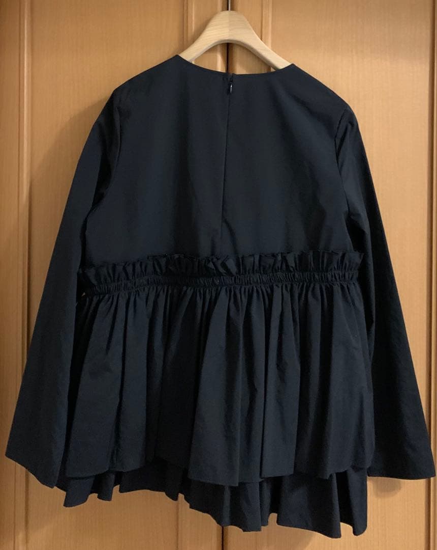ユナイテッドアローズ　ティアードギャザーロングスリーブブラウス　美品　ブラック