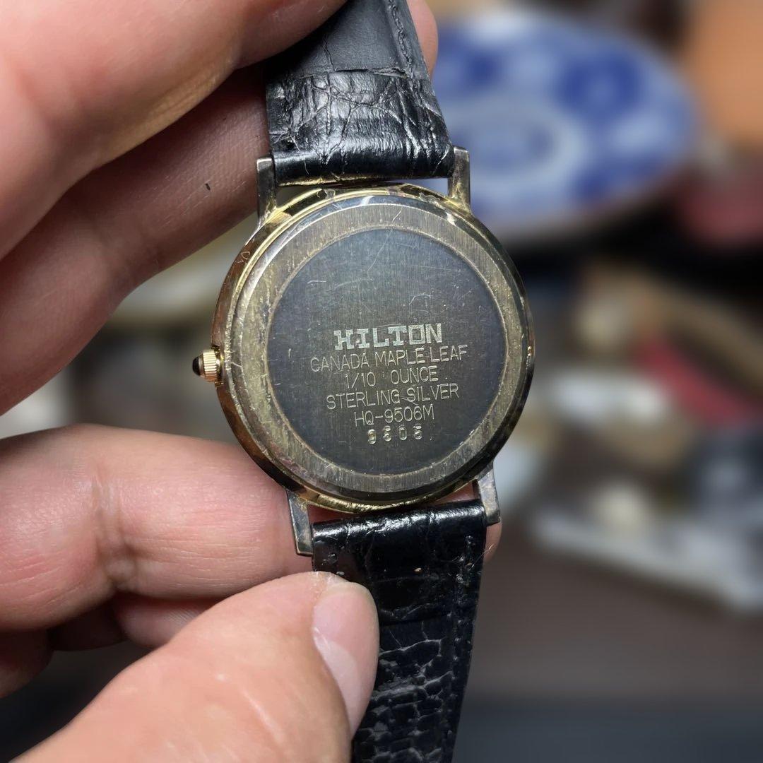 Klaeuseクロイゼ メープルリーフ 1/10オンス クォーツ 腕時計