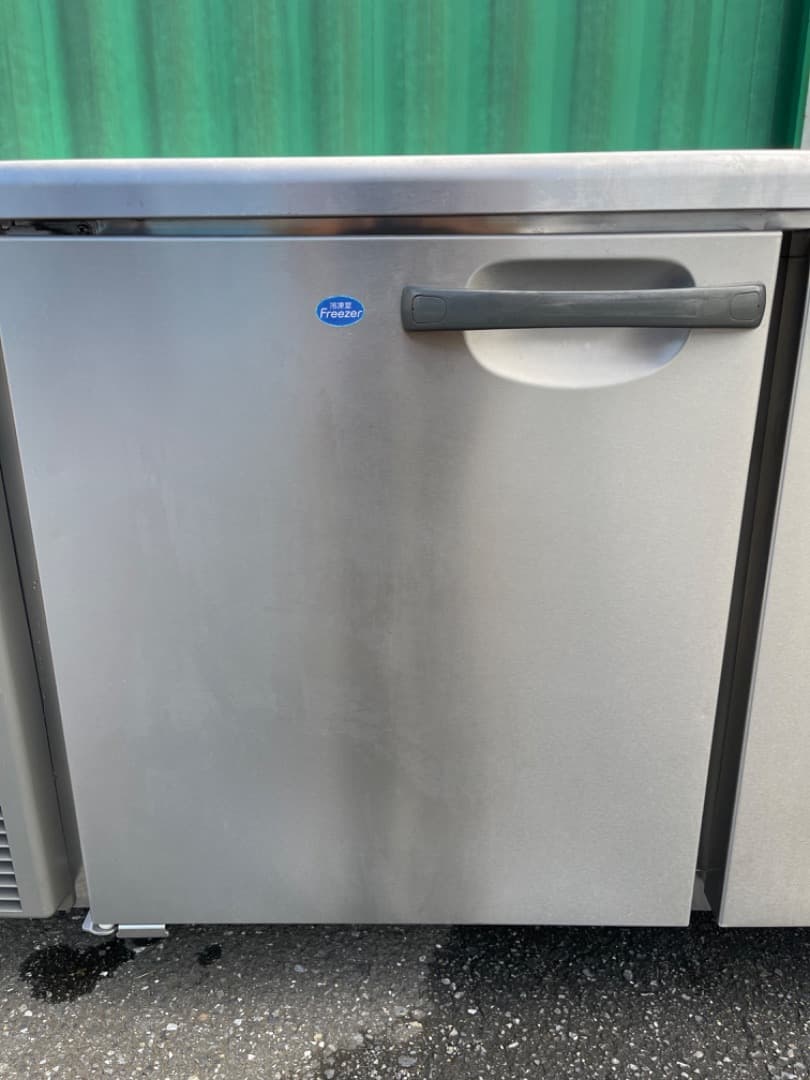 ホシザキ　冷凍冷蔵庫