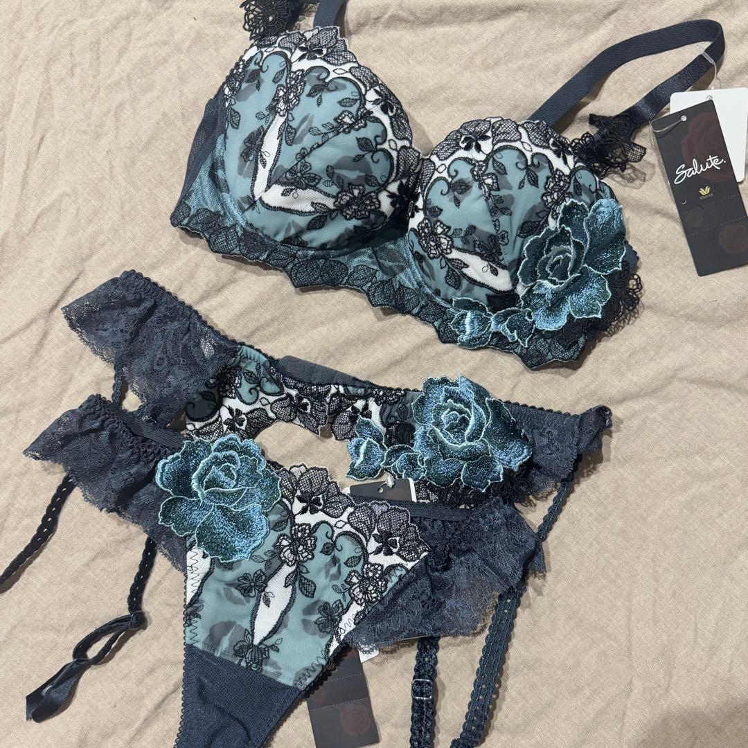 salute サルート ブラジャー ソング ガーターベルト 3点セット ワコール