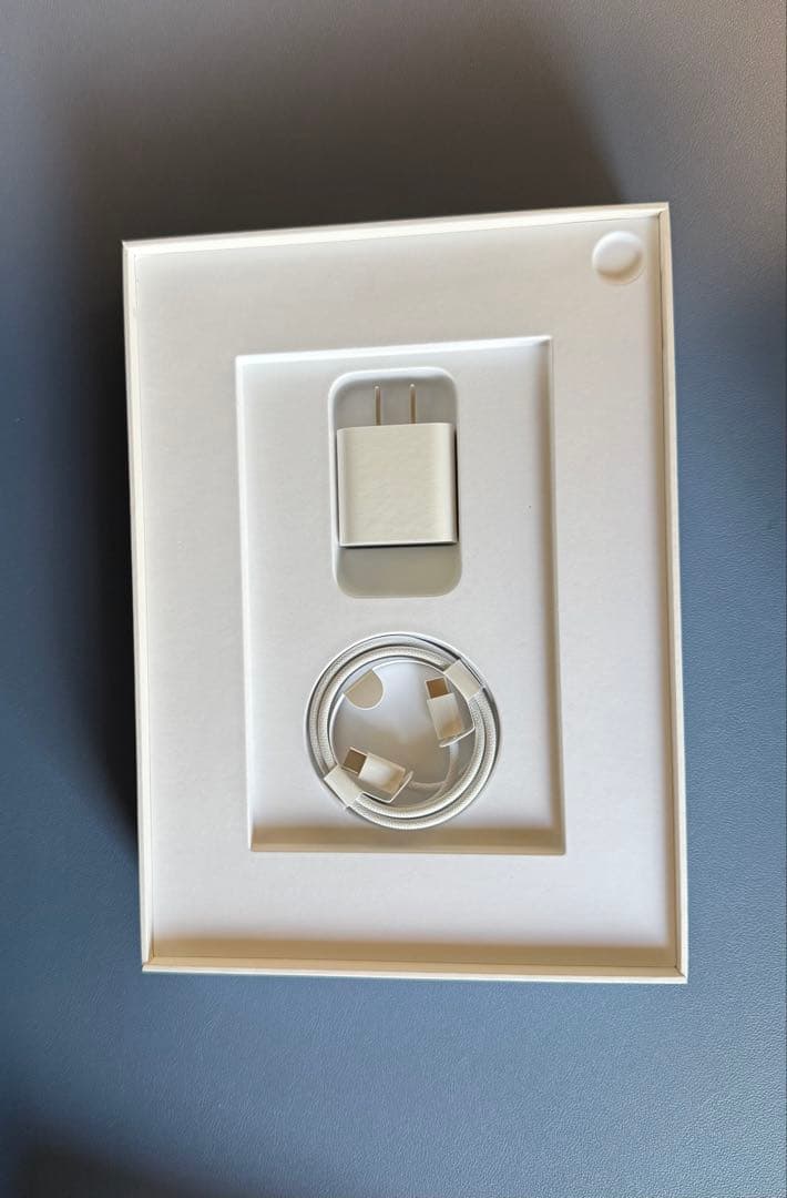 11インチiPad Air M3 Wi-Fiモデル 128GB スターライト