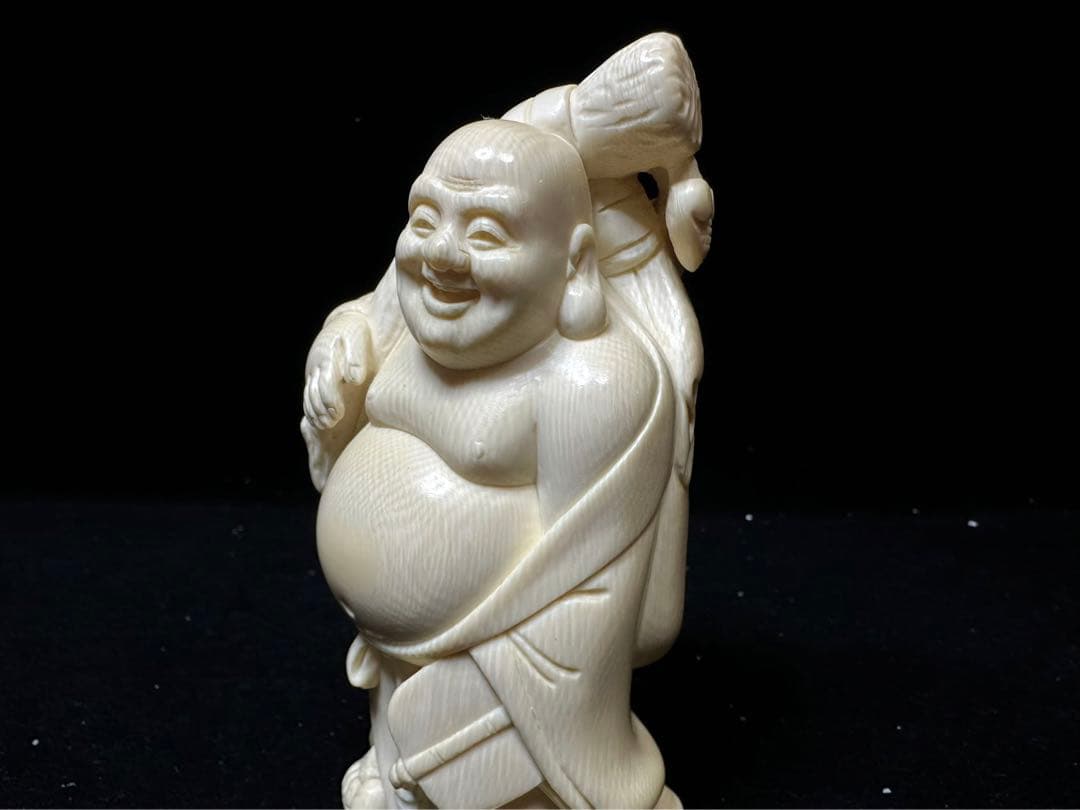 置物　アンティーク　天然素材　仏像　彫刻 古美術品　細密細工　骨董コレクション