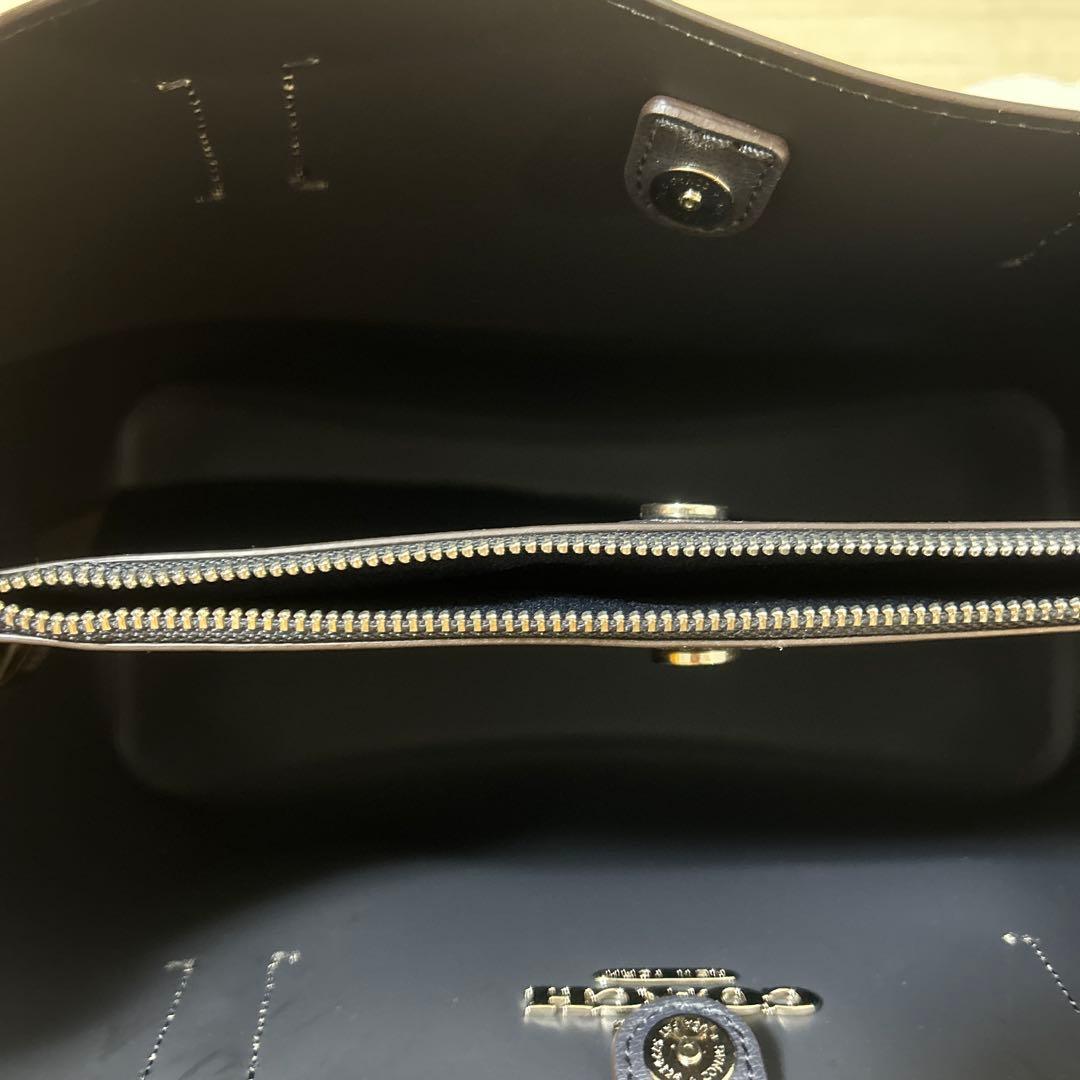 新品 COACH グレージュ ハンドバッグ