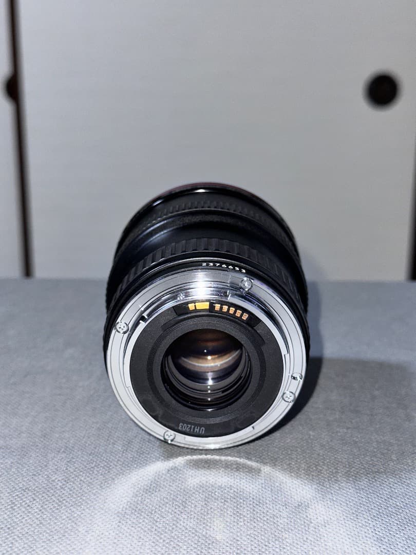 Canon EF 20-35mm f/2.8 ズームレンズ