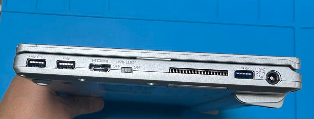 Panasonic Let’s note CF-SZ6