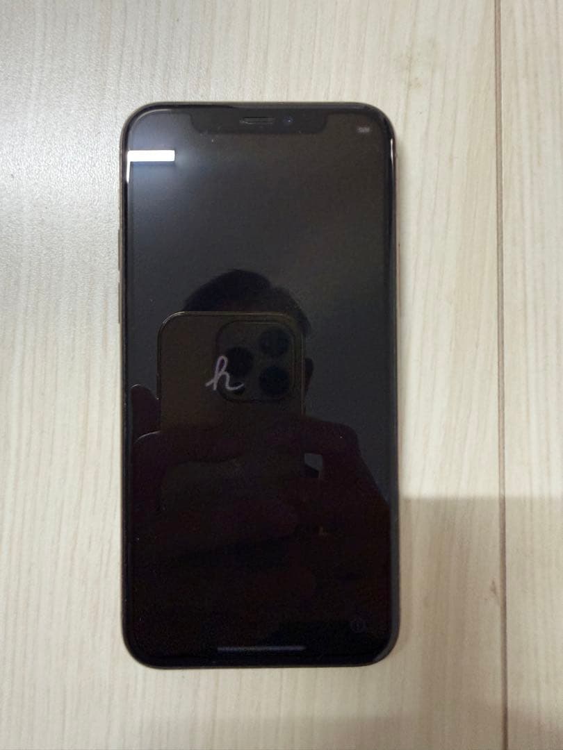 【極美品】iPhone 11pro ゴールド 64GB