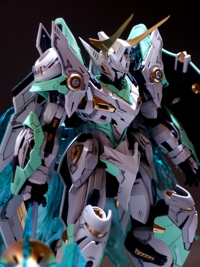 ク*ん様 1/100 炎皇 FIRELORD YR-04 塗装済完成品 SNAA