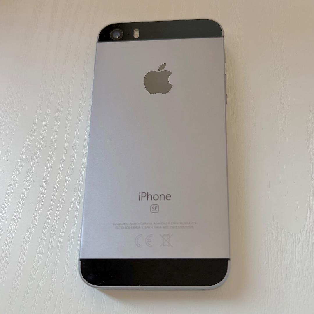 iPhoneSE 初代 第一世代 32GB スペースグレー SIMロックなし