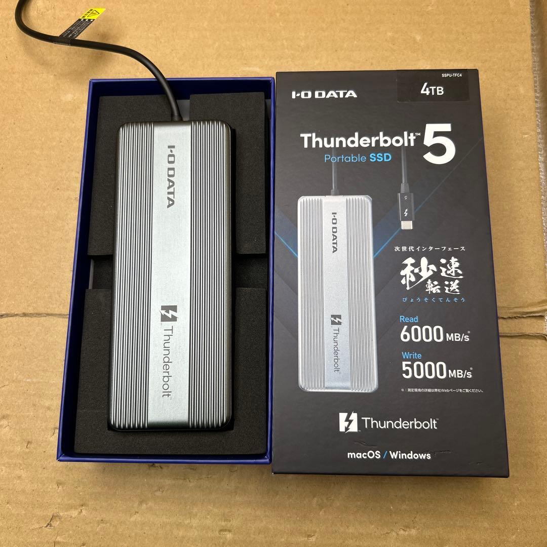 4TB SSPU-TFC4 外付けSSD Thunderbolt 5 USB-C