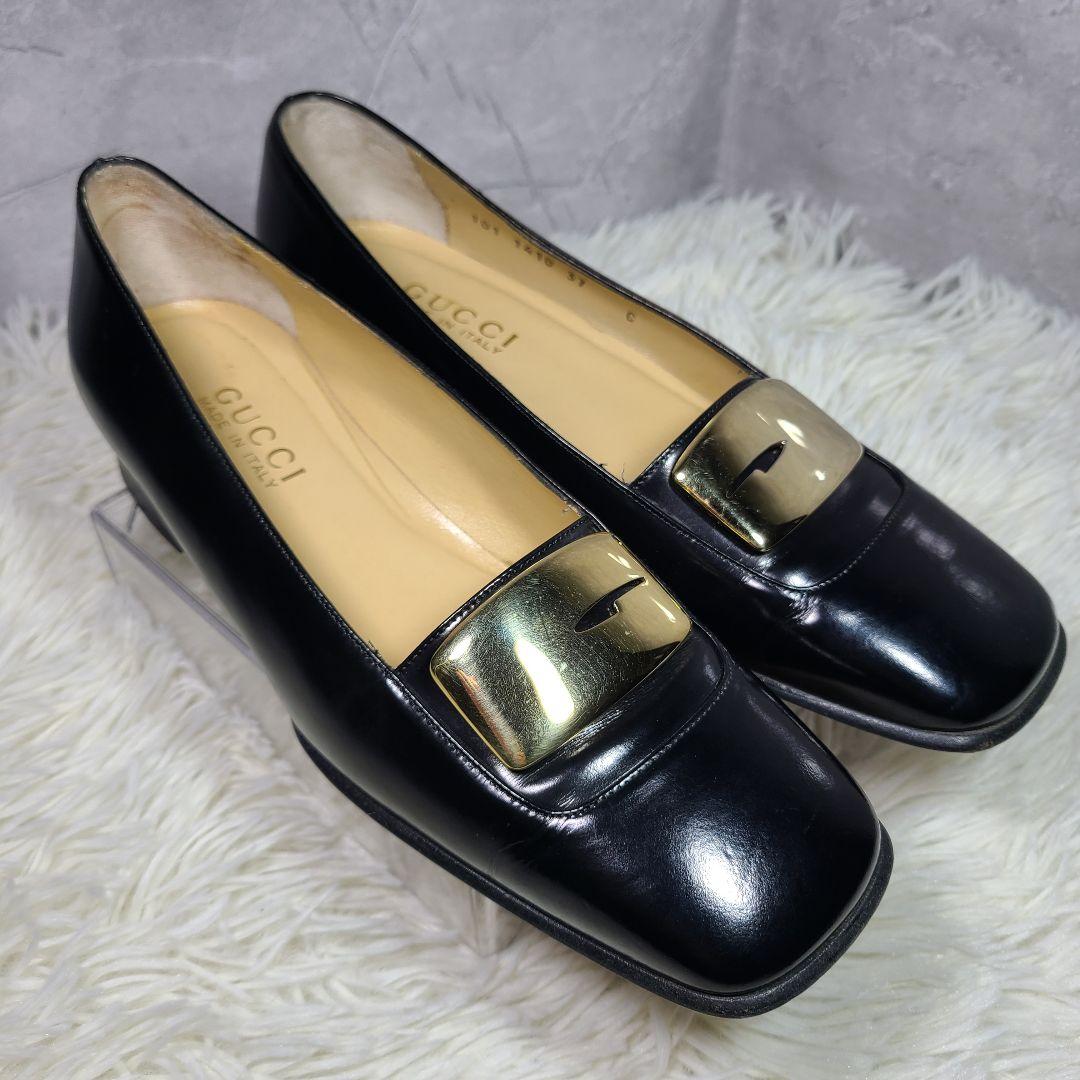 【GUCCI】ゴールド金具　スクエアトゥパンプス　ブラック