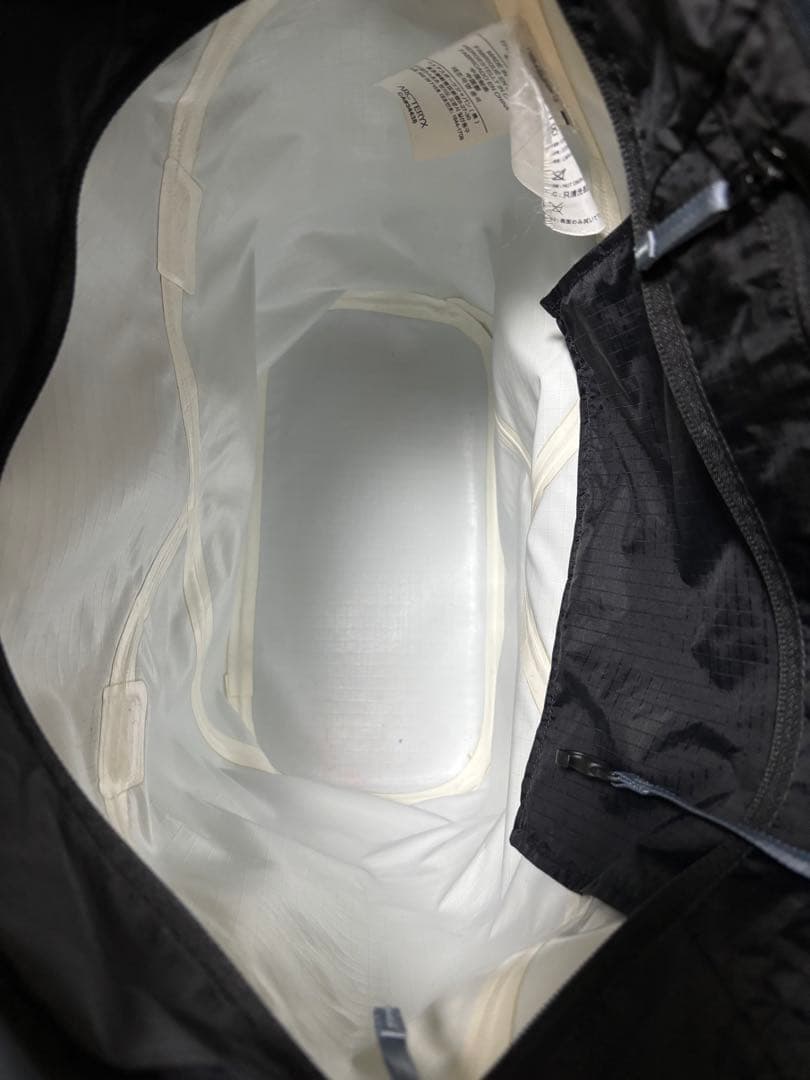 ARC'TERYX Blanca19Toteブランカ19トート　グレー