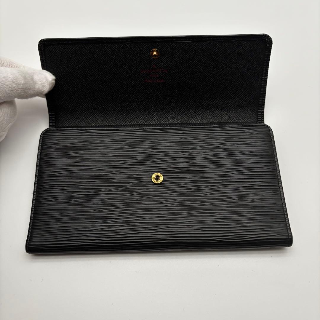 ✨美品✨ルイヴィトン エピ✨ポルトフォイユ インターナショナル 長財布