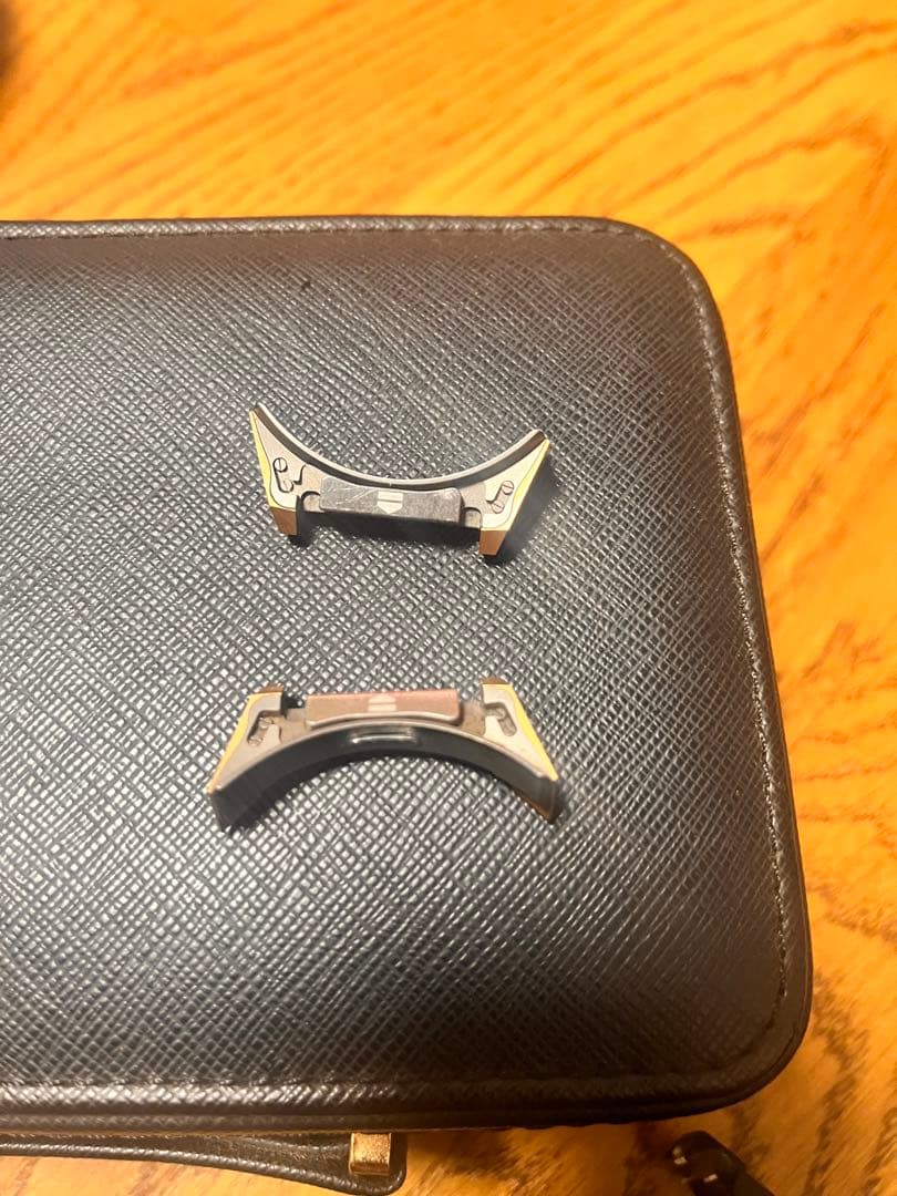 希少　タグホイヤー　コネクテッド 45 ゴールドラグ