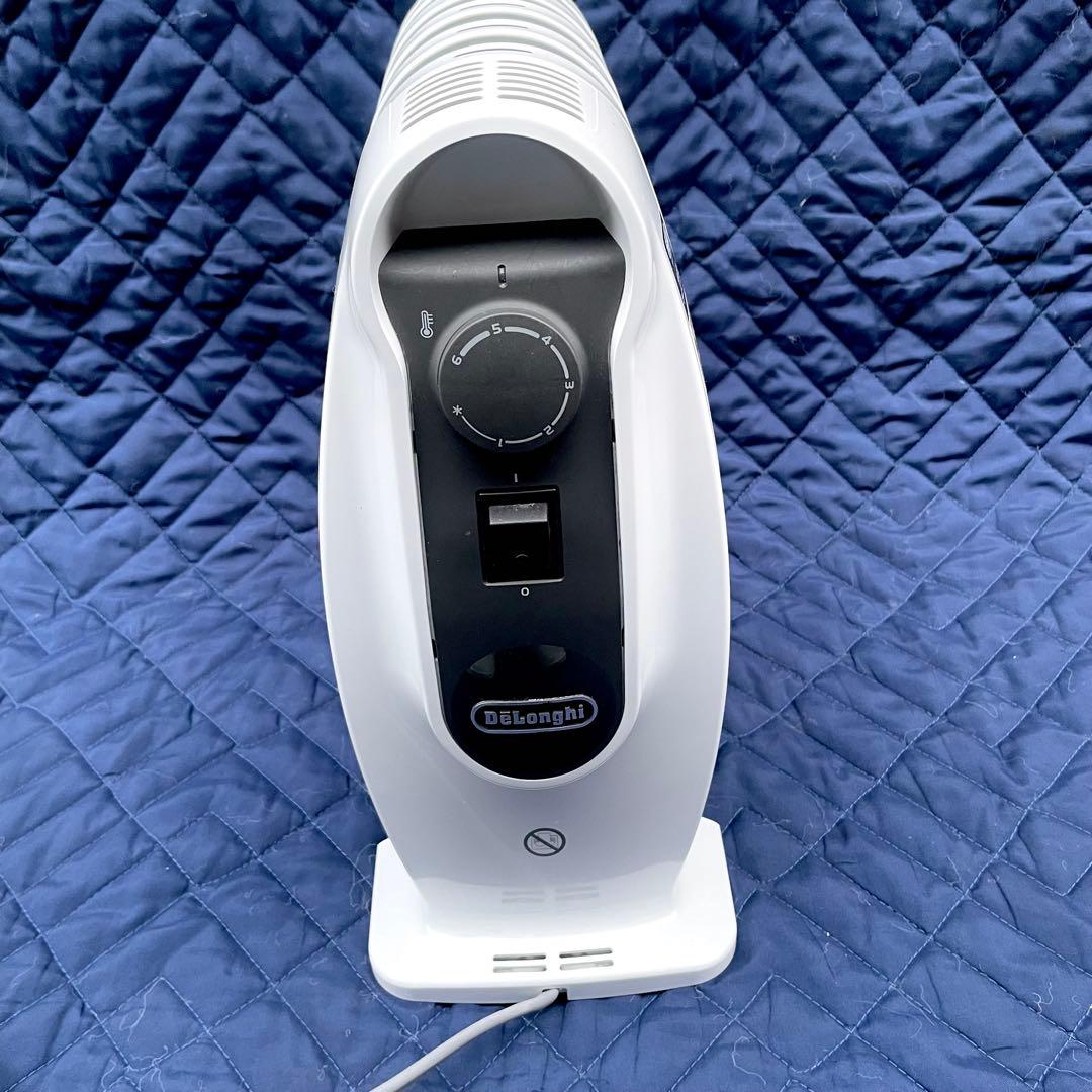 極美品 DeLonghi オイルヒーター　NJM0505