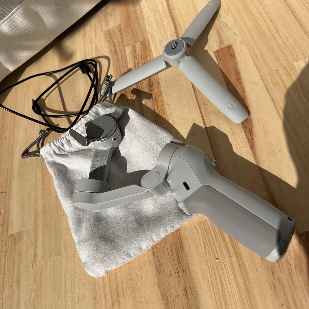 DJI OSMO Mobile スタビライザー OM4