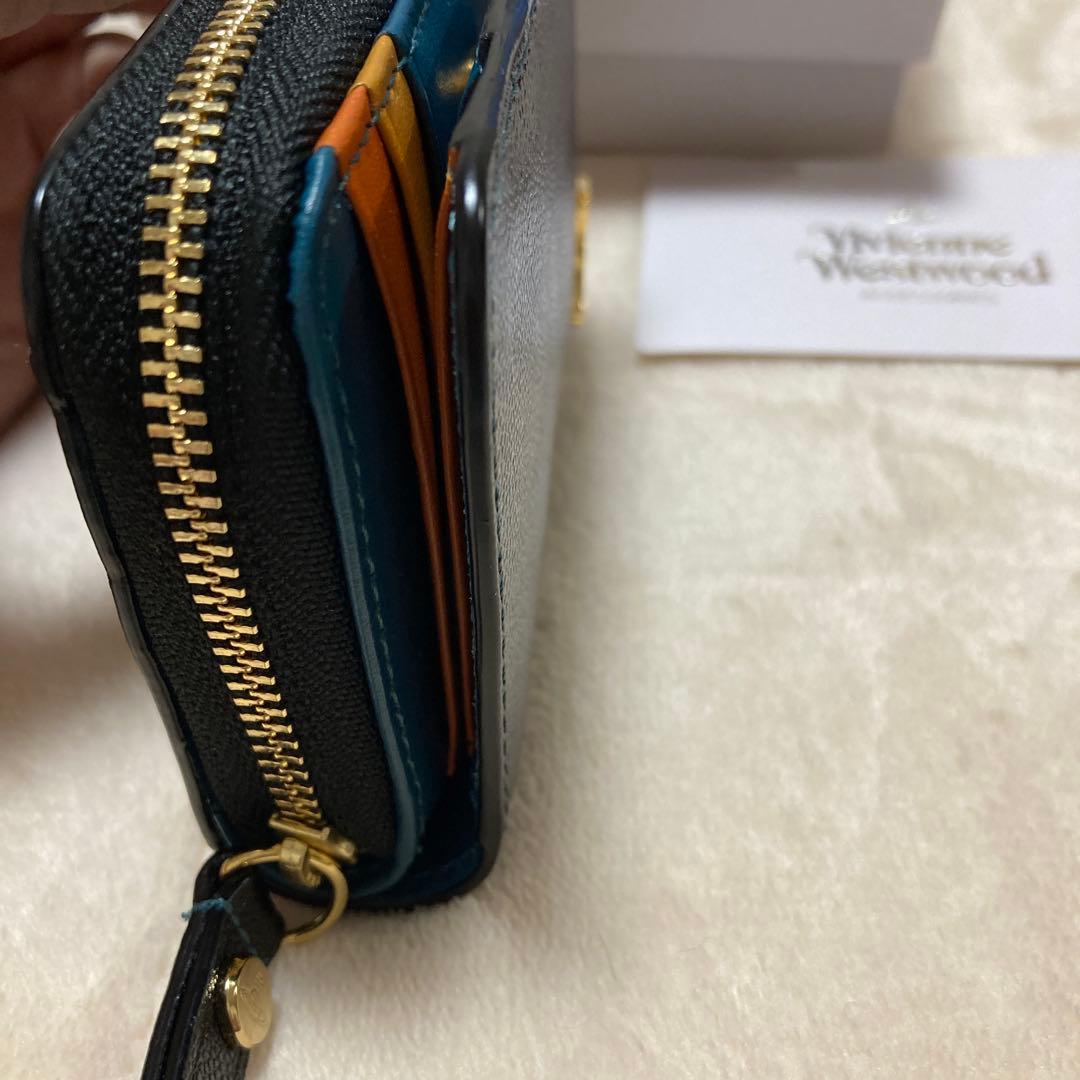 新品ヴィヴィアンウエストウッド　小銭入れ