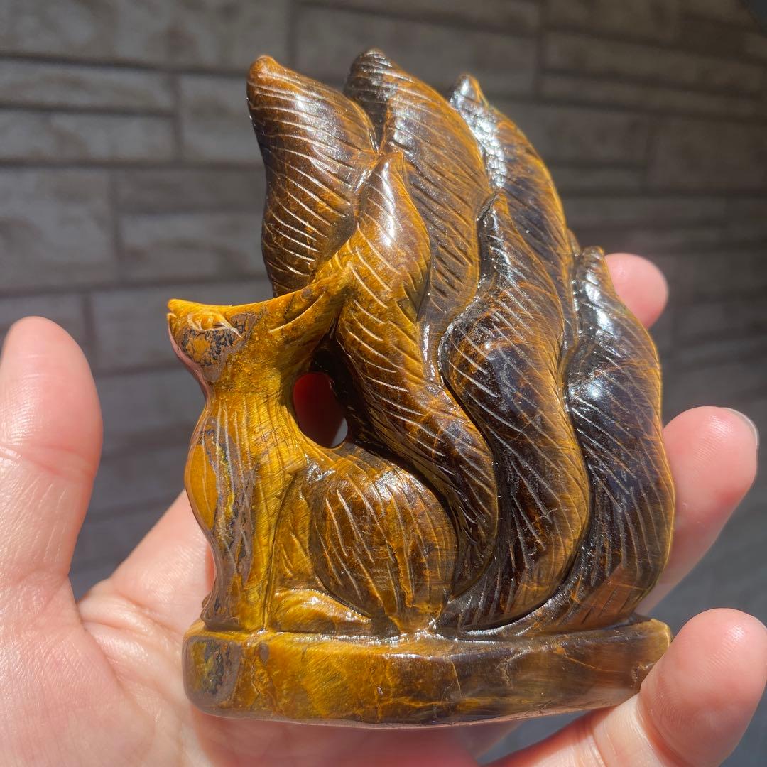 九尾の狐 タイガーアイ 彫り物 置物