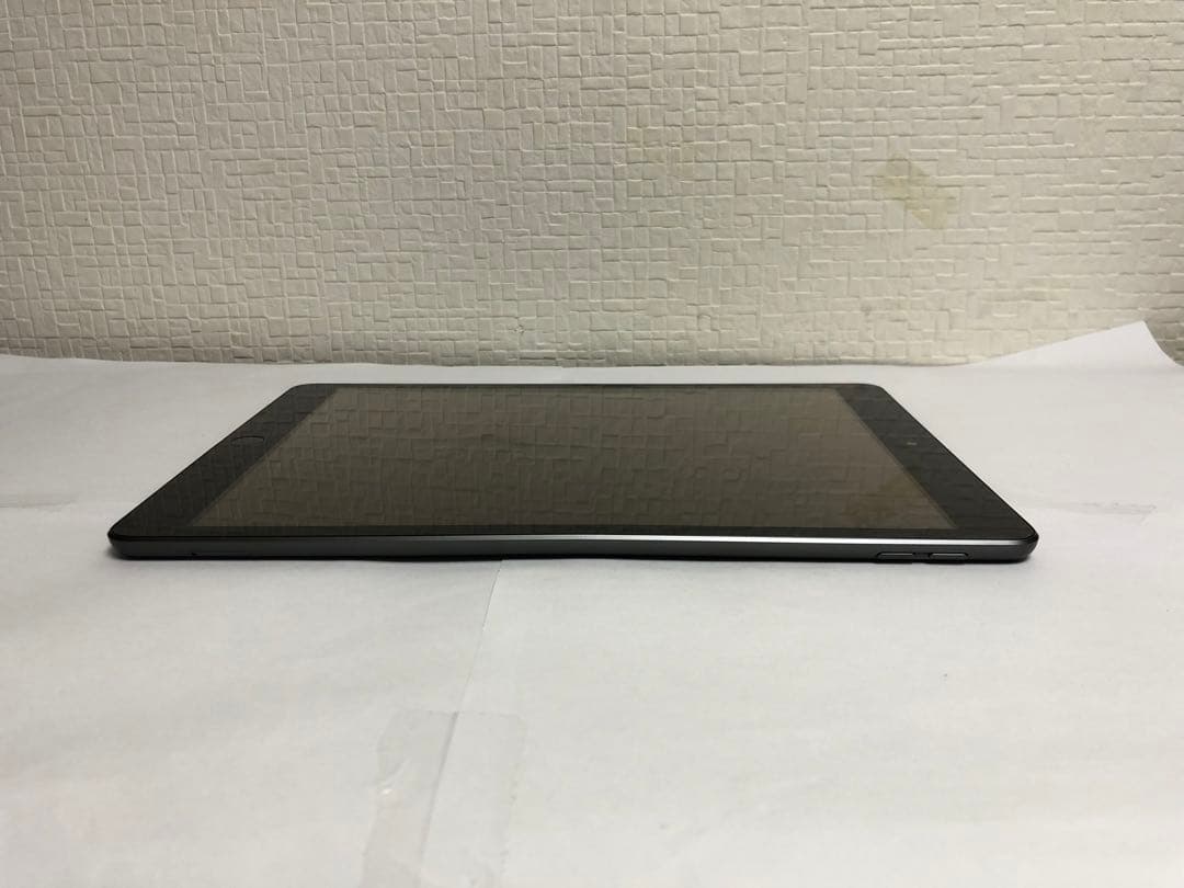 iPad（第9世代）au【SIMフリー】64GB スペースグレイNo.20