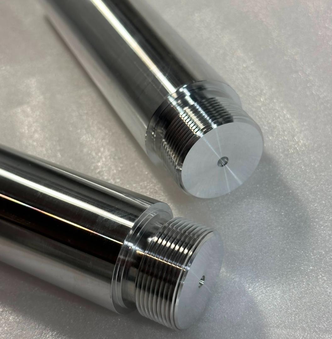 フロントフォーク交換せず取付 スポーツスター ～2021年対応 フォ a1799