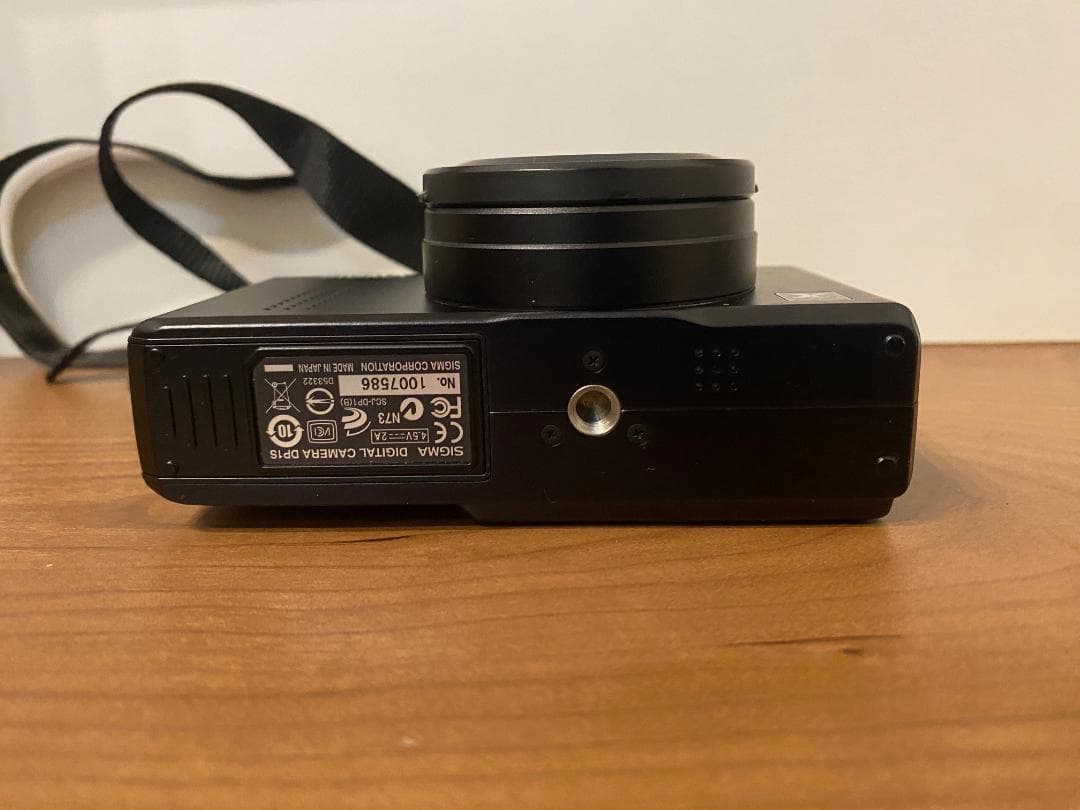 美品 SIGMA シグマ DP1s コンパクトデジタルカメラ