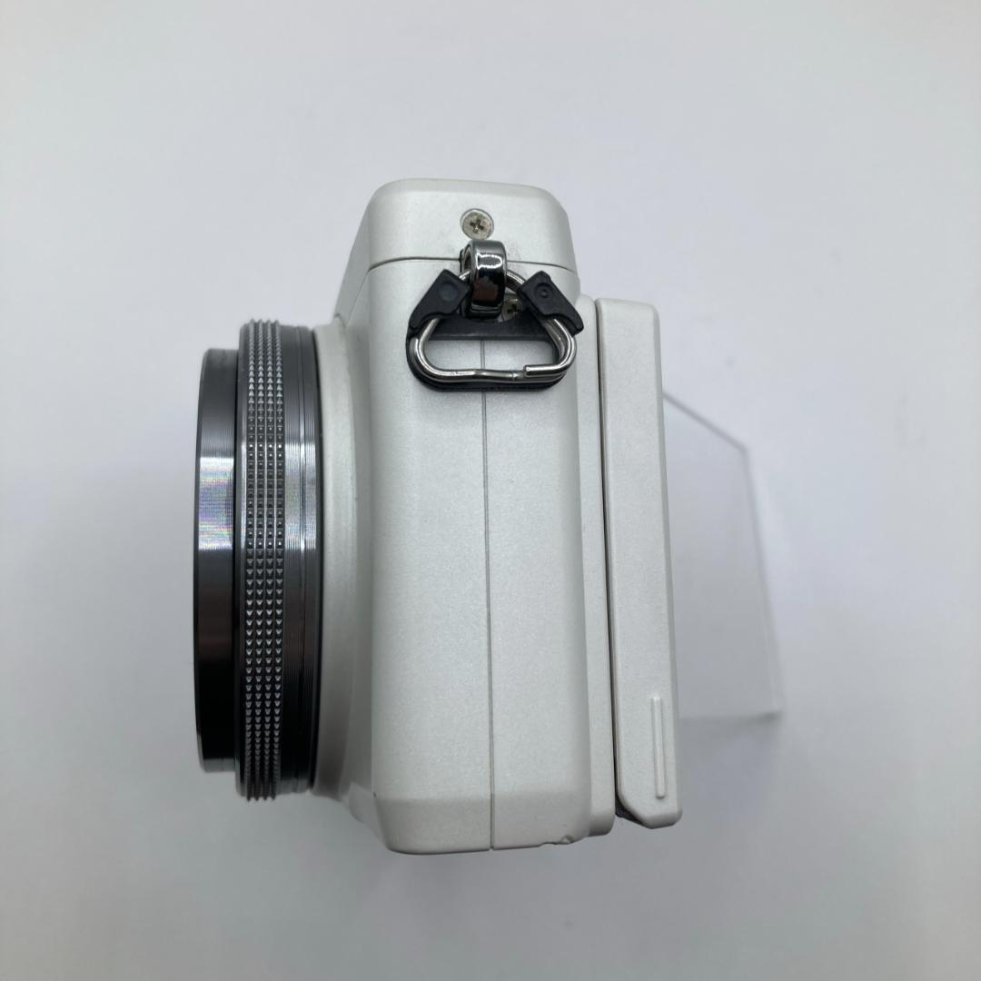 OLYMPUS XZ-2 ホワイト 自動開閉レンズキャップ 元箱 取扱説明書