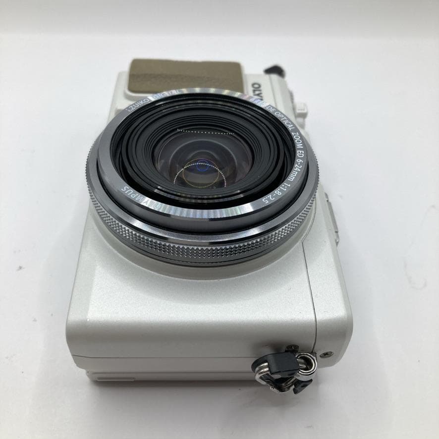 OLYMPUS XZ-2 ホワイト 自動開閉レンズキャップ 元箱 取扱説明書