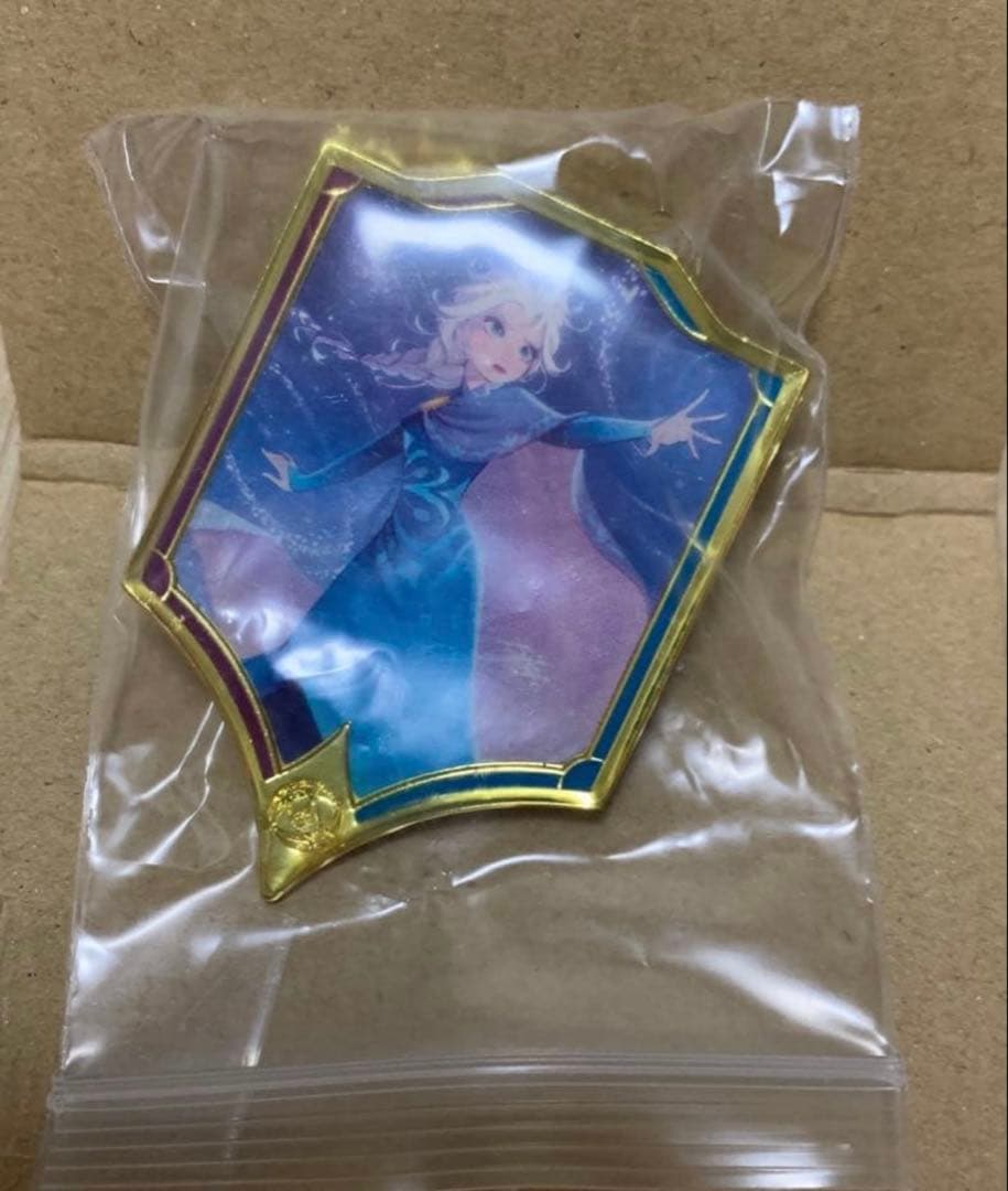 （会場限定）ロルカナ　エルサ　ピンバッジ