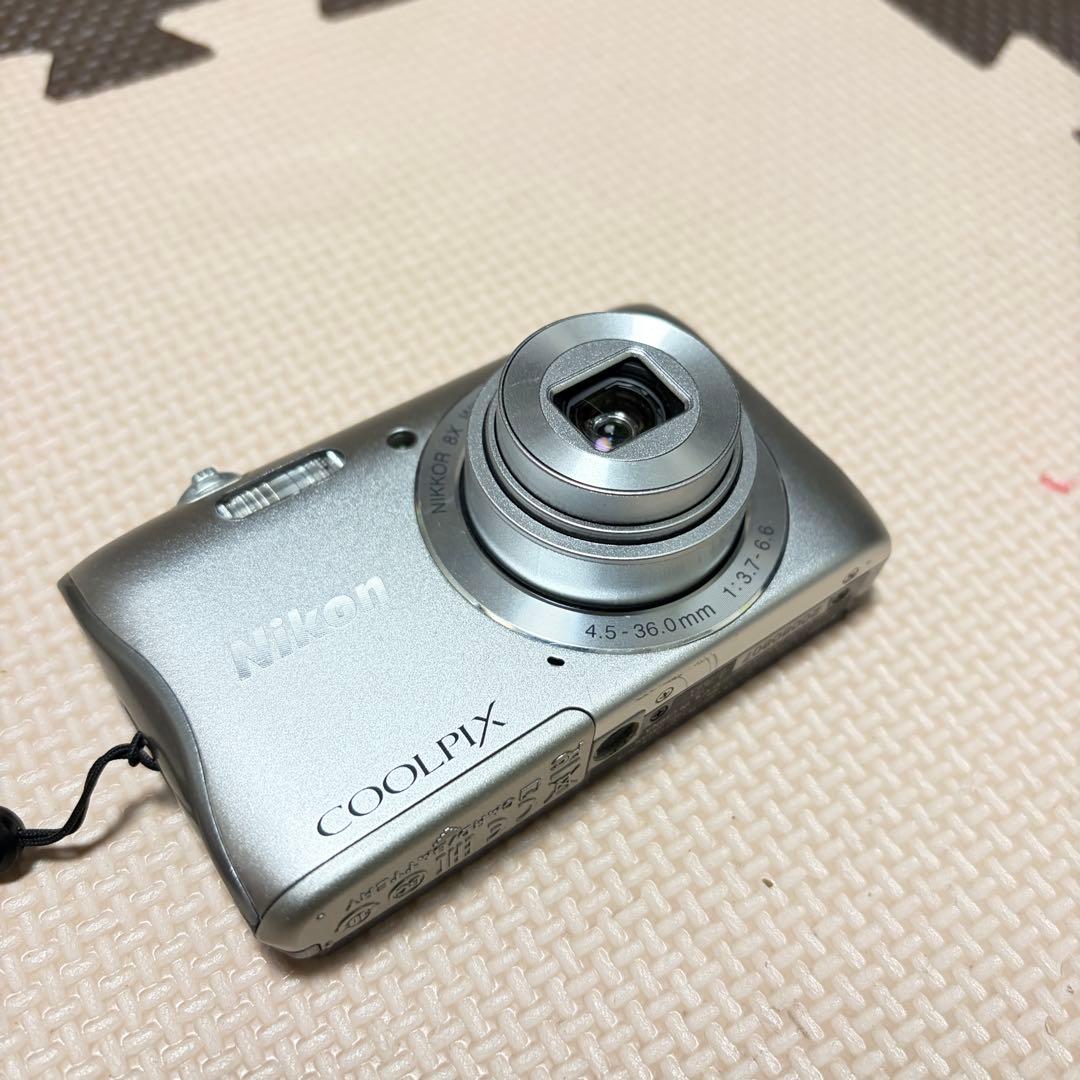 Nikon COOLPIX S3700 デジタルカメラ