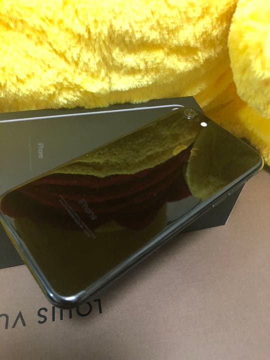 iPhone 7 JetBlack SIMフリー    本日最終日