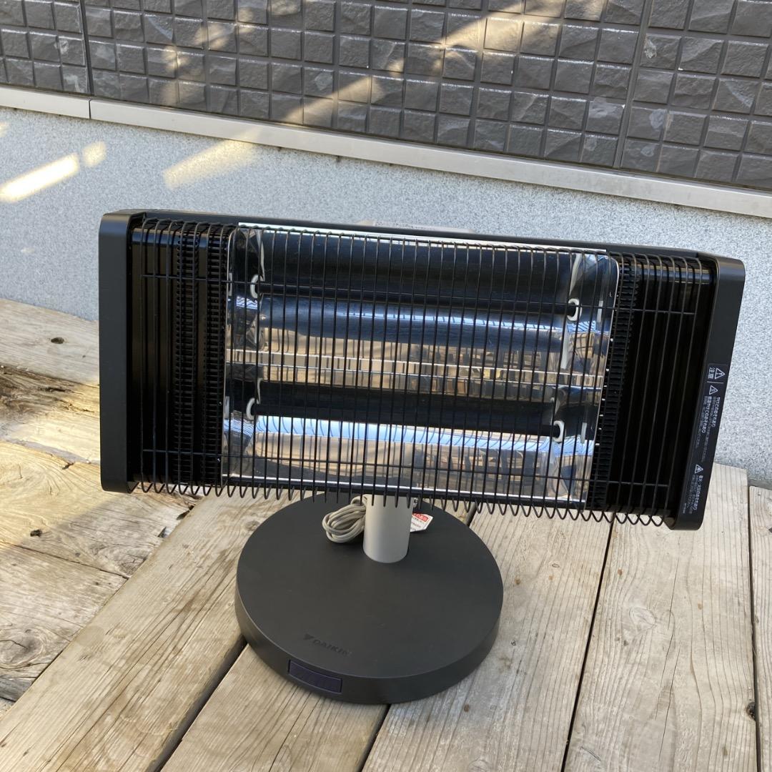 【お値下げOK】 DAIKIN 遠赤外線暖房機 セラムヒート 2018年製