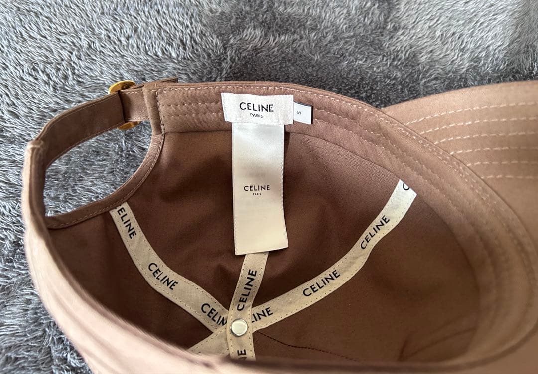 CELINE ブラウンロゴ刺繍 キャップ