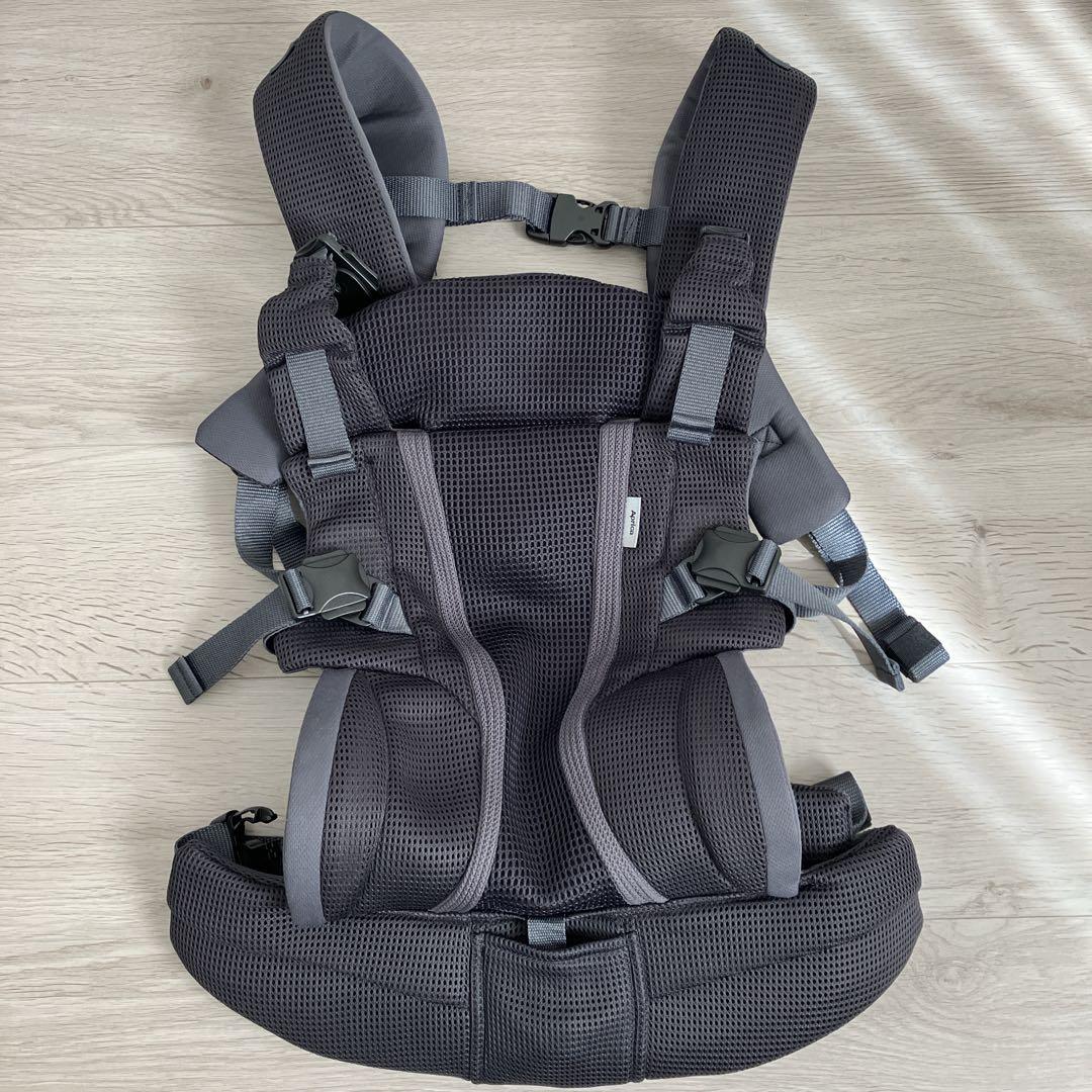 Apricaラクリス 抱っこ紐　ダークグレー値下中