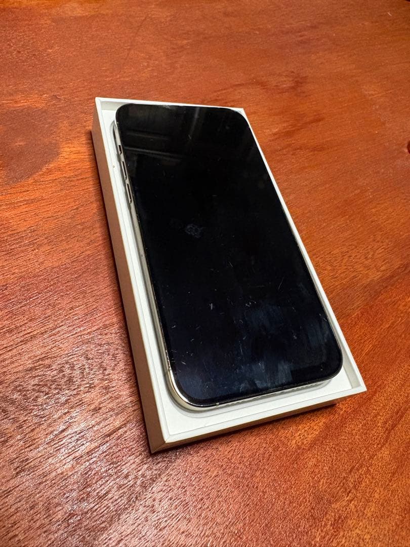 iPhone14 proMax SIMフリー