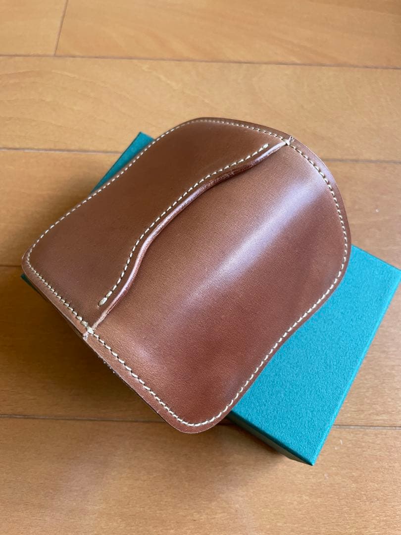 ラストクロップス　タング　シェルコードバン　ナチュラル