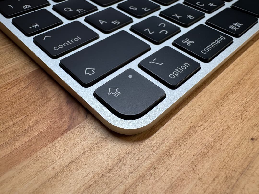 MagicKeyboard テンキ USB–C JIS ブラック TouchID