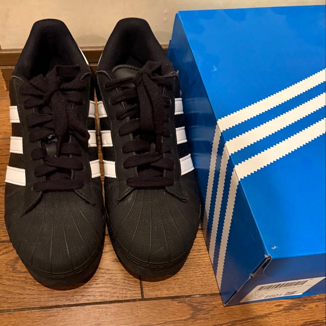 常田大希着用　adidas SUPERSTAR XLG スーパースター 28cm