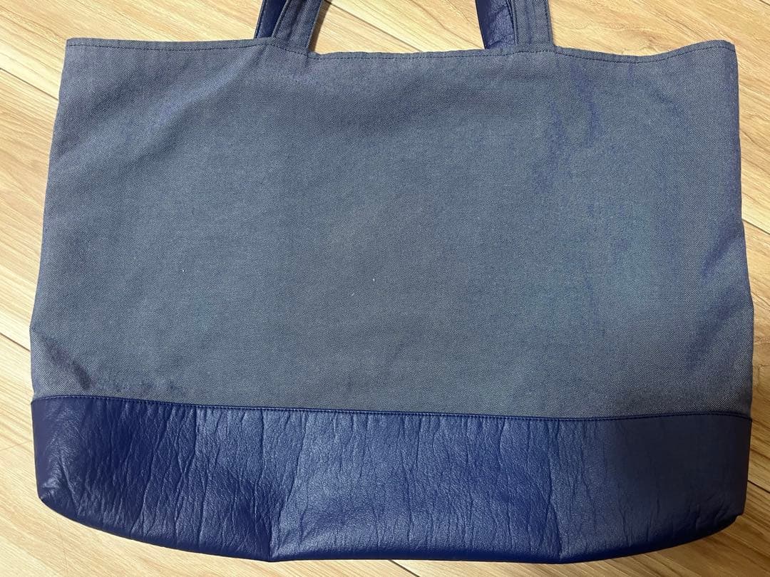 新品未使用パスケースとレッスンバッグ