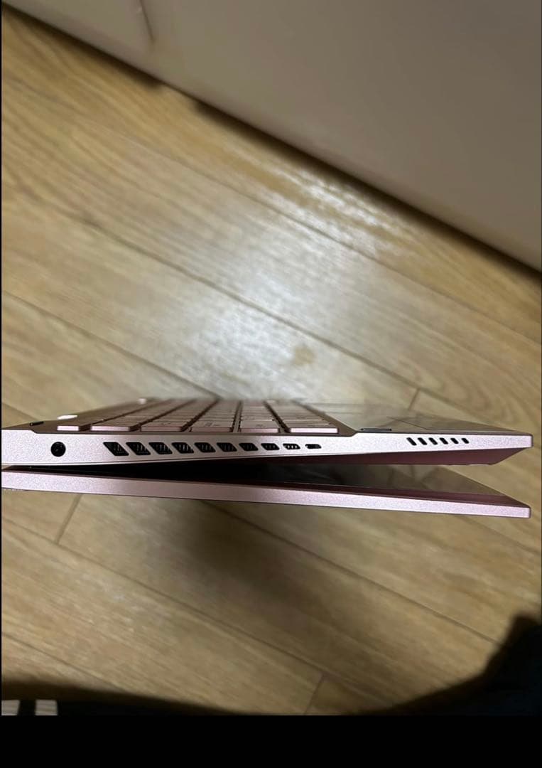 オールピンク　ノートPC 2way タッチパネル