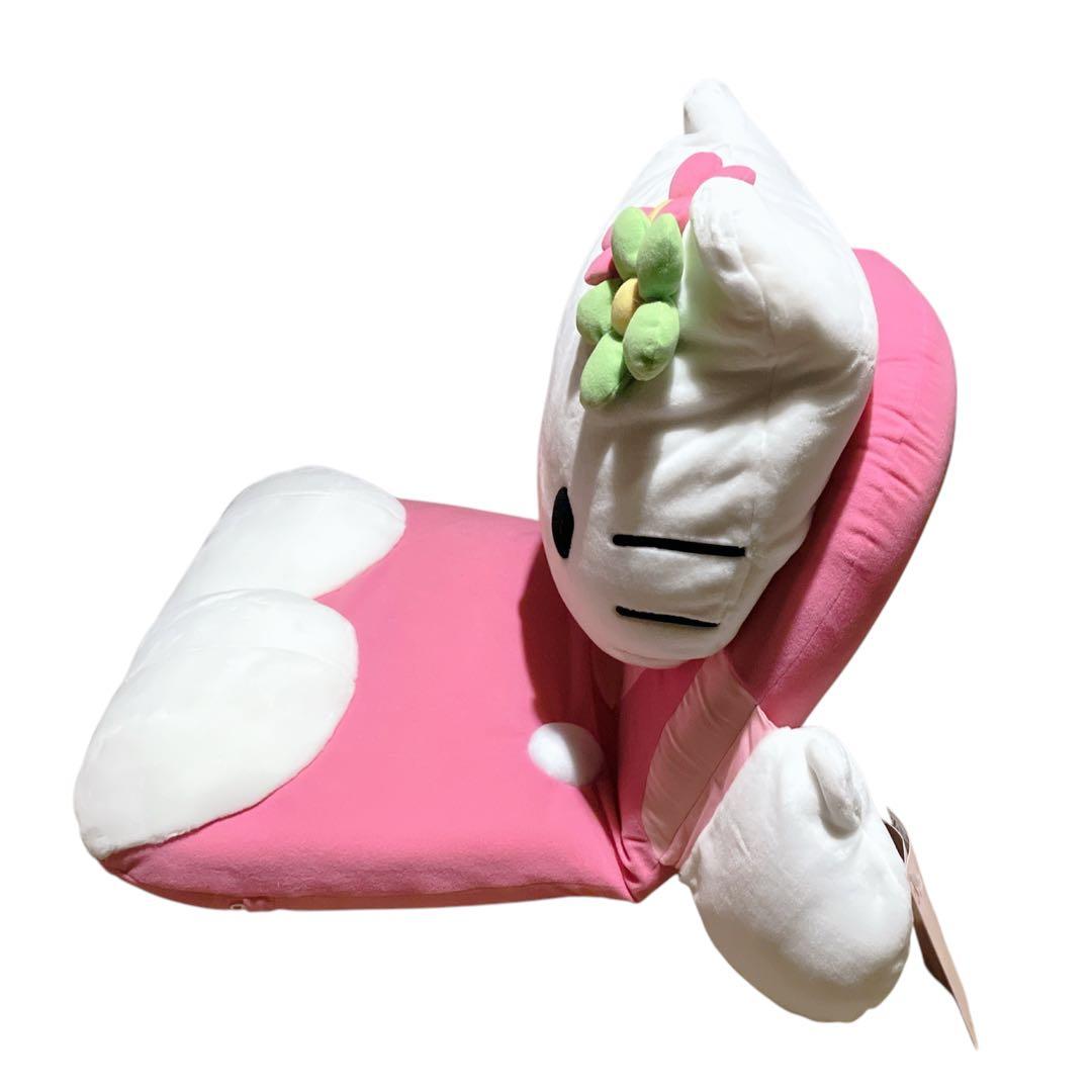 新品未使用　タグ付き　ハローキティ座椅子
