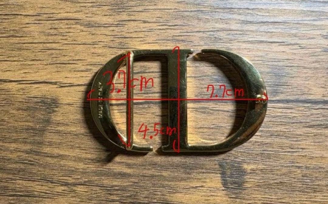 Dior ゴールド ベルトバックル